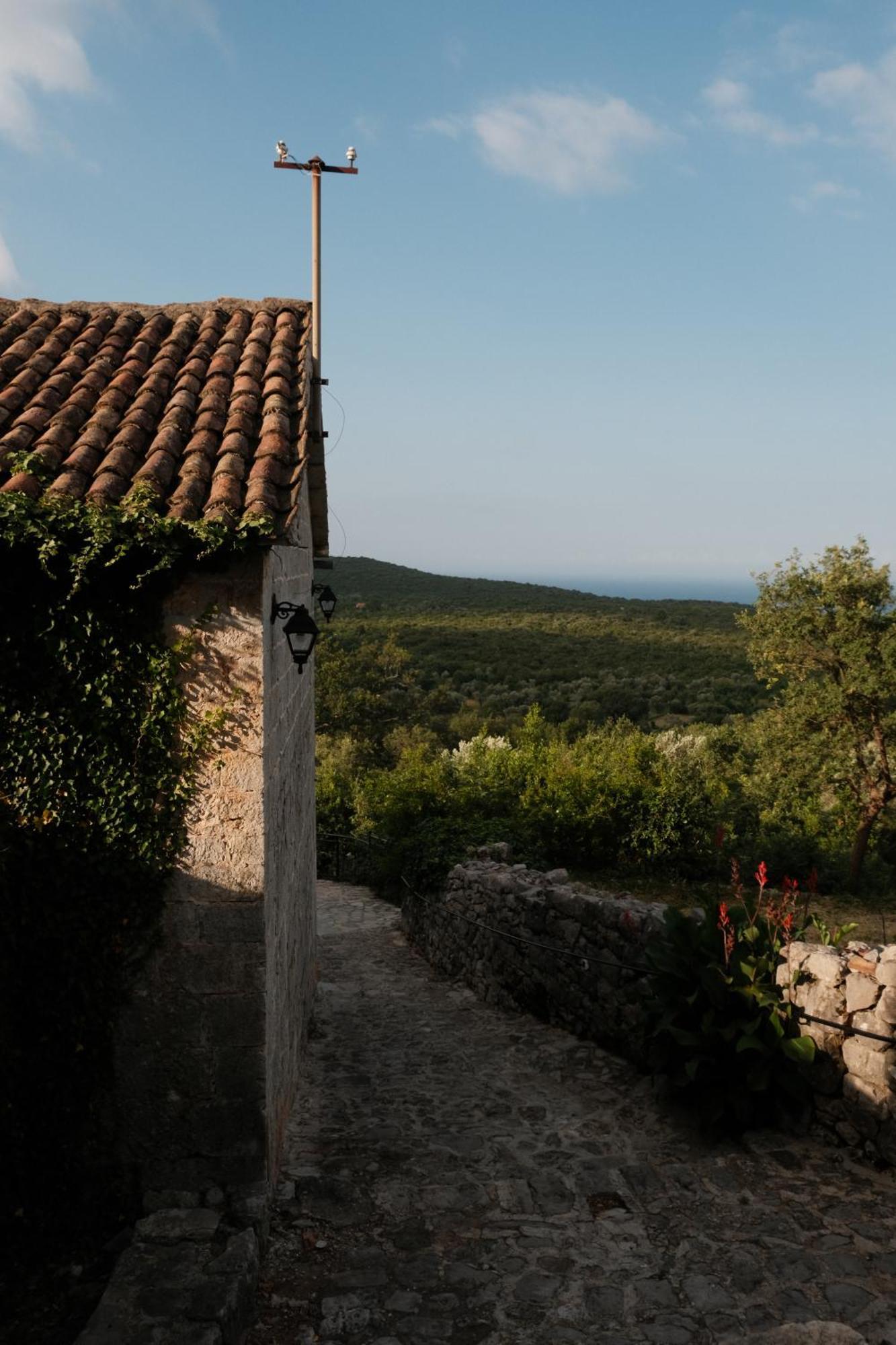 Klinci Village Resort Exterior photo