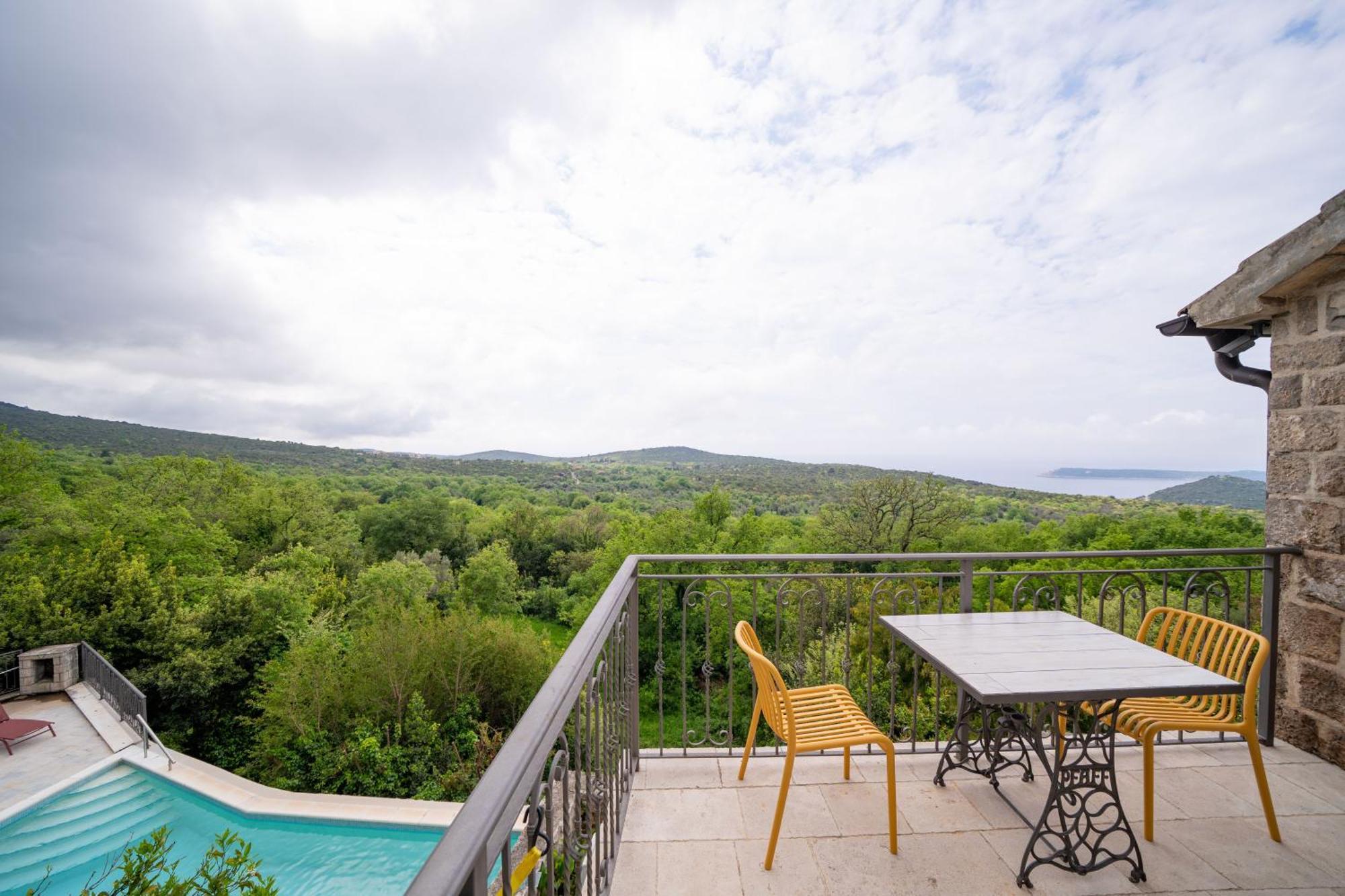 Klinci Village Resort Exterior photo